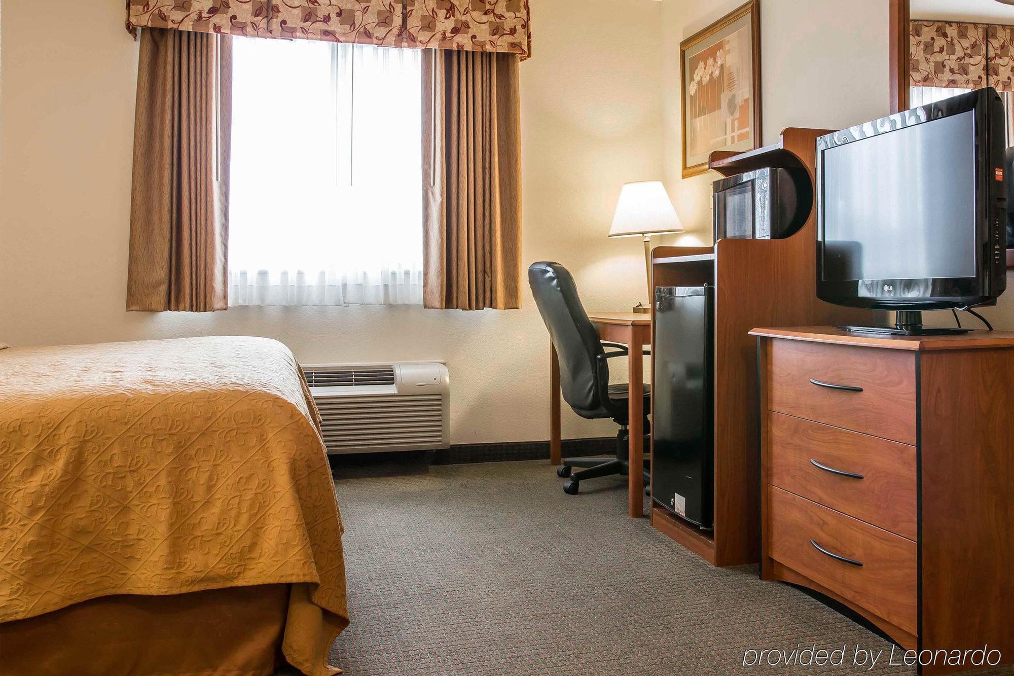 Quality Inn Durand I-69 Buitenkant foto