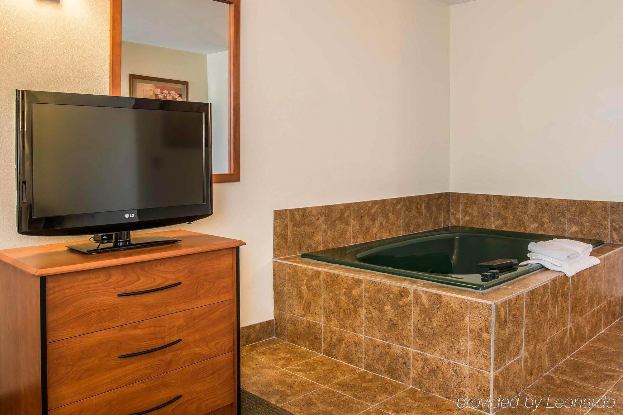 Quality Inn Durand I-69 Buitenkant foto